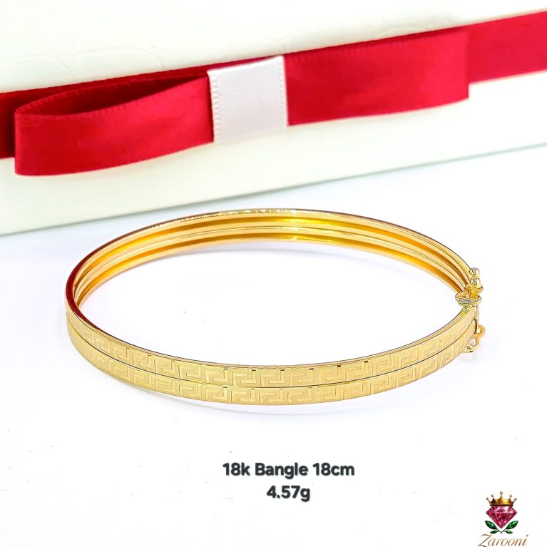 18K GOLD BANGLE